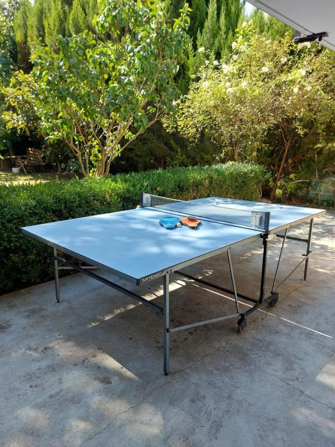 Chalet Fleuve Avec Parking-Barbecue Yerres Exterior photo